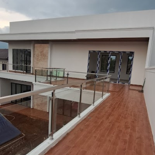 Interior lantai kayu Jakarta - Naidan Karya Makmur